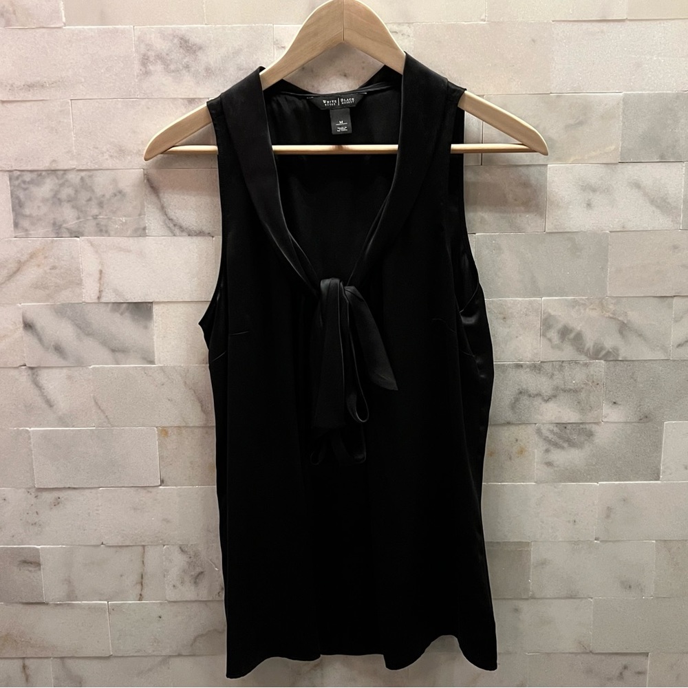 White House Black Market Sleeveless Top